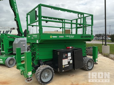 2016 Genie GS-4069DC Electric Scissor Lift