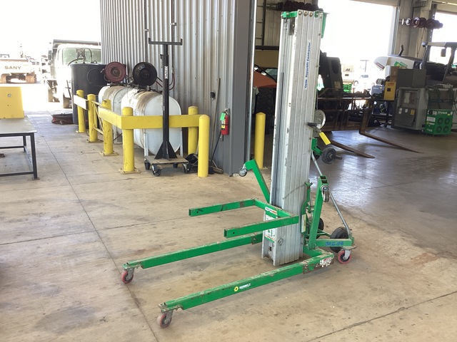 2019 Genie SLC-24 Material Hoist