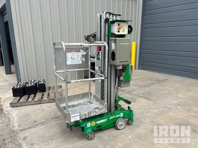 2015 Genie AWP-25S Pionowy podnośnik masztowy