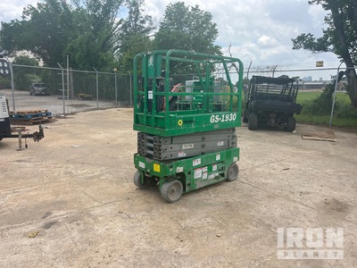2015 Genie GS-1930 Electric Scissor Lift
