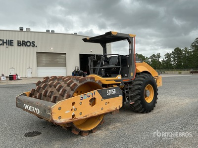 2019 Volvo SD115B Compacteur à tambour à pieds dameurs