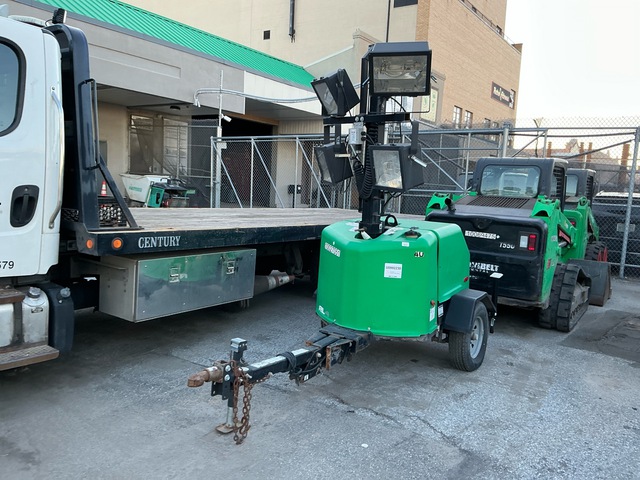 2018 Genie RL4 4 kW Light Tower