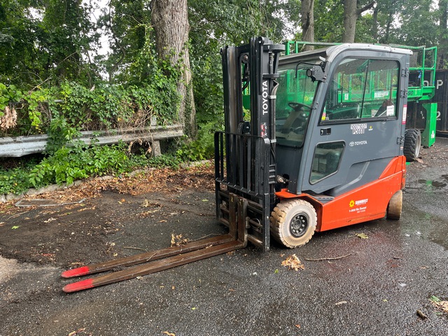 2018 Toyota 05-8FBM25T 5000 lb Electric Forklift