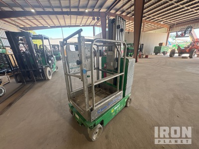 2015 Genie GR-20 Vertical Mast Lift