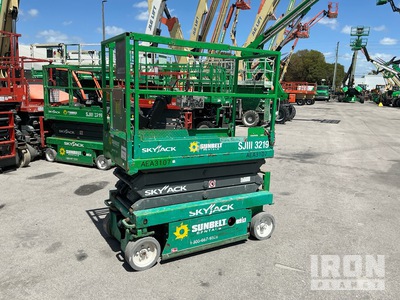 2017 Skyjack SJIII-3219 Electric Scissor Lift