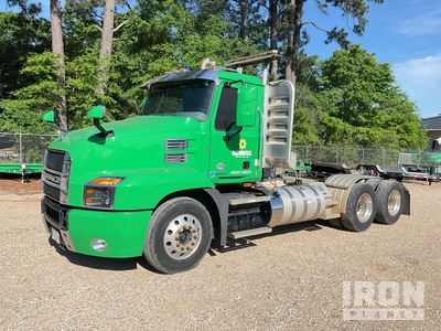 2020 Mack Anthem 6x4 AN64T T/A Day Cab Truck Tractor