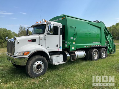 2020 Peterbilt 348 6x4 Rear Loader サニテーショントラック