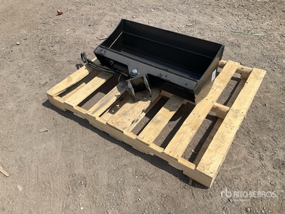 2026 VICSEC VCT800 32 in Tilting Excavator Bucket (Unused)