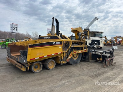 2005 Cat AP-1000B Wheel Vibrofinitrice