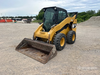 2012 Cat 272D を見 Skid-Steer Loader