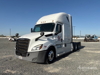 2020 Freightliner Cascadia 126 6x4 T/A Sleeper Truck Tractor