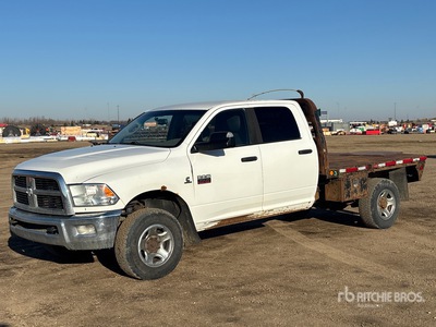 2012 Ram 3500 4x4 Crew Cab Ciężarówka z płaską platformą