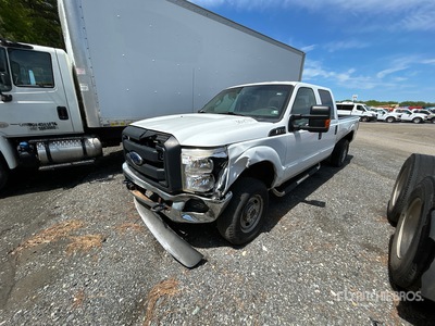2015 Ford F-250 4x4 Extended Cab Ute (Inoperable)