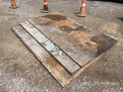 Quantity of (3) 8 ft x 4 ft (1 in Thick) Stalen platen