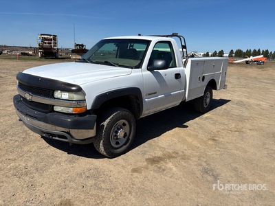 2002 Chevrolet Silverado 2500 4x4 Camión Utilitario