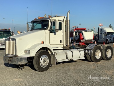 2014 Kenworth T800 6x2 T/A Day Cab Truck Tractor