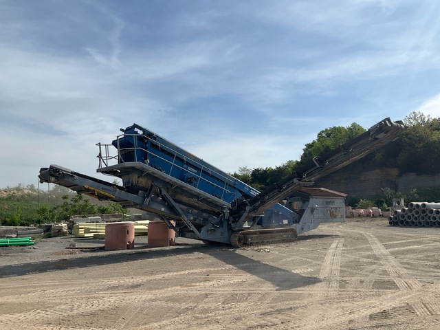 2014 Kleemann MS19Z Tracked Screen