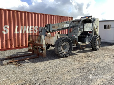 Terex TH842C Telehandler