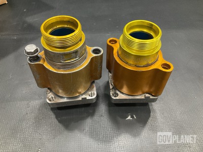 (2) Eaton AE82293P Quick Disconnect Coupling Assemblies