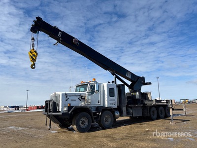 Weldco WCL35TC75 70000 lb Straight Boom on 2013 Kenworth C500 8x6 Twin-Steer 35 Ton Boom Truck