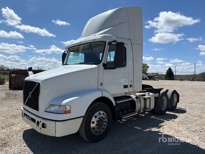 2016 Volvo VNM 6x4 3-Achs Sattelzugmaschine