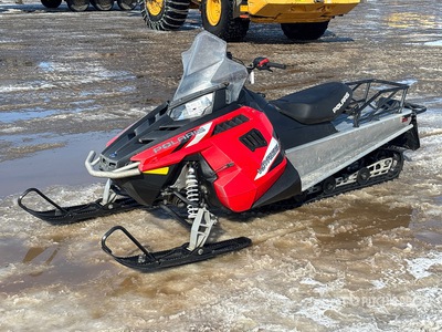 2018 Polaris Voyager Snowmobile