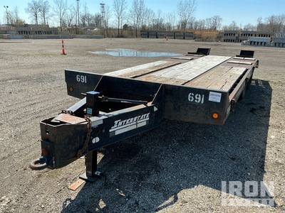 2007 Interstate 20DT 25 ft T/A Plant Trailer