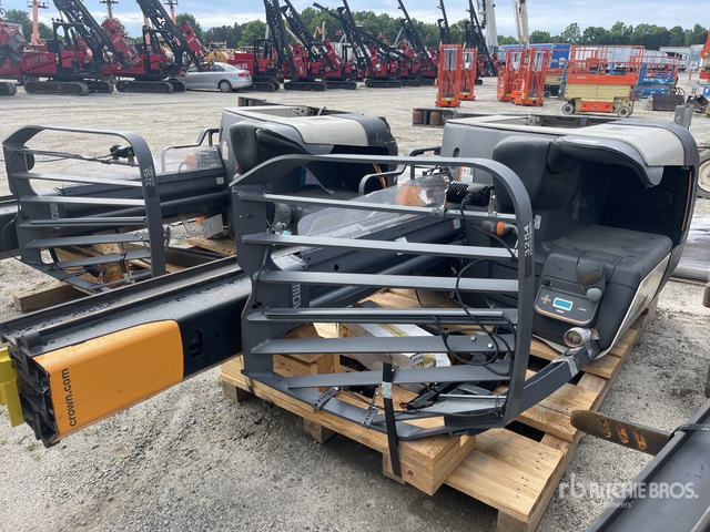 2021 Crown RM6025-45 Reach Truck