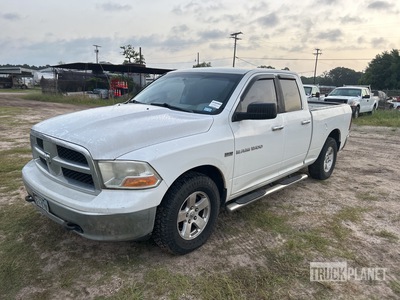 2012 Ram 1500 SLT 4x2 Extended Cab Pickup