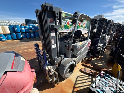 2019 Linde RX60-40 5400 lb Chariot Élévateur Électrique (Inoperable)