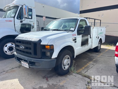 2009 Ford F-250 XL 4x2 Service Truck (Inoperable)