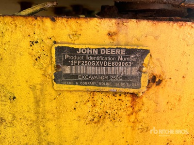 2014 John Deere 250G LC Long Reach Tracked Excavator