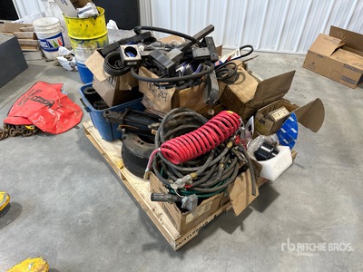 Quantity of Miscellaneous Parts Varios