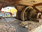 Undercarriage with Right Carrier Rollers