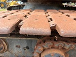 Undercarriage with Left Grouser Height