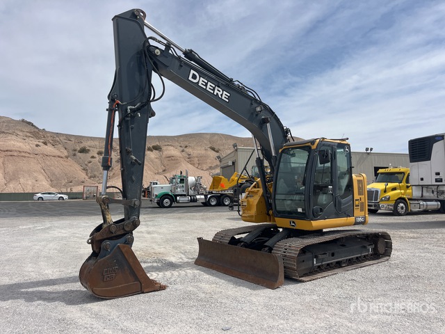 2016 John Deere 135G Tracked Excavator
