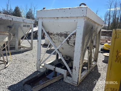 2015 Gar-Bro 4159 6 CY Concrete Bucket