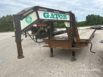 2017 Gatormade 40 ft T/A Gooseneck Equipment Trailer