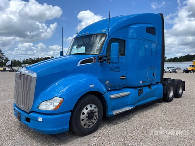 2019 Kenworth T680 6x4 Ciągnik siodłowy T/A z kabiną sypialną