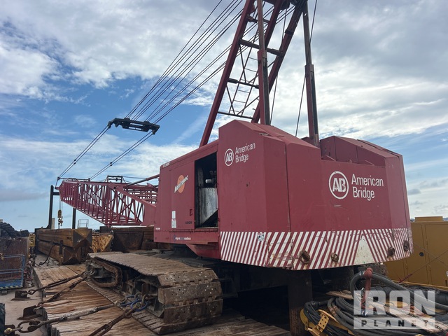 1976 Manitowoc 4100W 230 ton Lattice-Boom Crawler Crane