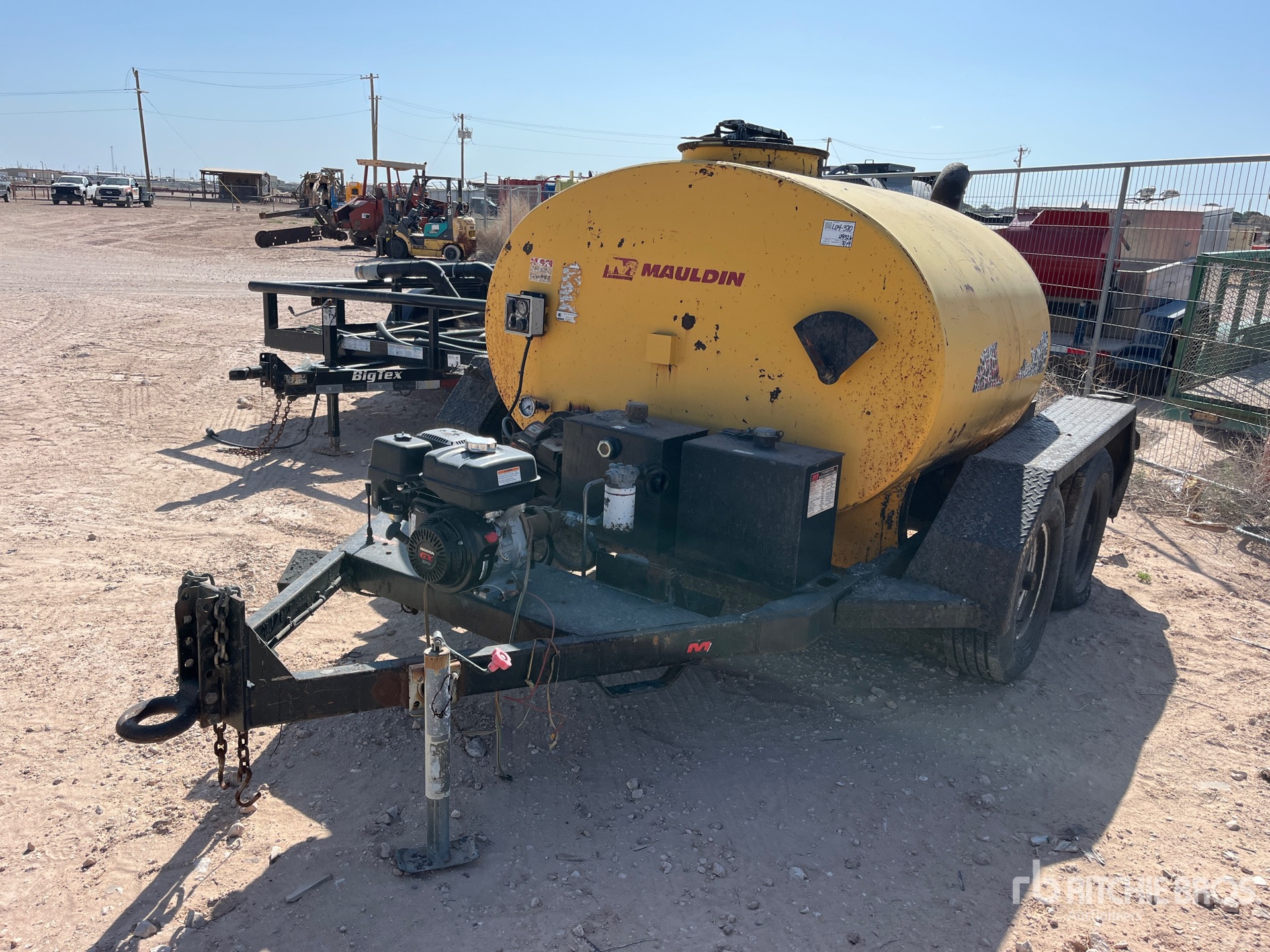 2016 Mauldin MT-600 T/A 600 gal Asphalt Distributor Trailer