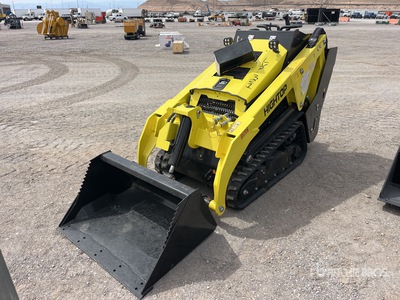 2026 Hightop V1000 Mini Compact Track Loader (Unused)