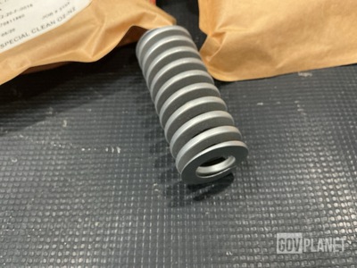 (4) Eaton 38774 Helical Compression Springs