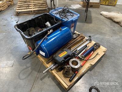 Quantity of Miscellaneous Shop and Paint Tools