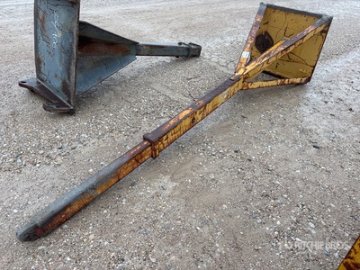 2015 Cat 105 in Q/C Wheel Loader Material Handling Arm