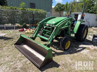 John Deere 4520 2WD Allzwecktraktor