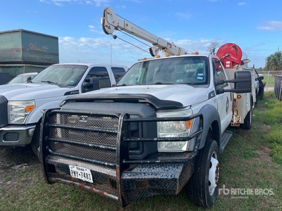 2013 Ford F-550 4x2 Service Truck