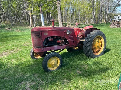 Massey-Harris 22 2WD Wide Front Antique Tractor