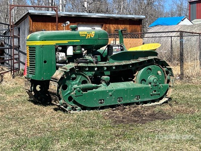 Oliver Cletrac HG-42 Antique Tractor