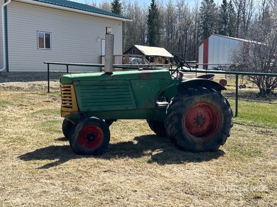Oliver Standard 77 2WD Wide Front Trattore agricolo d'epoca